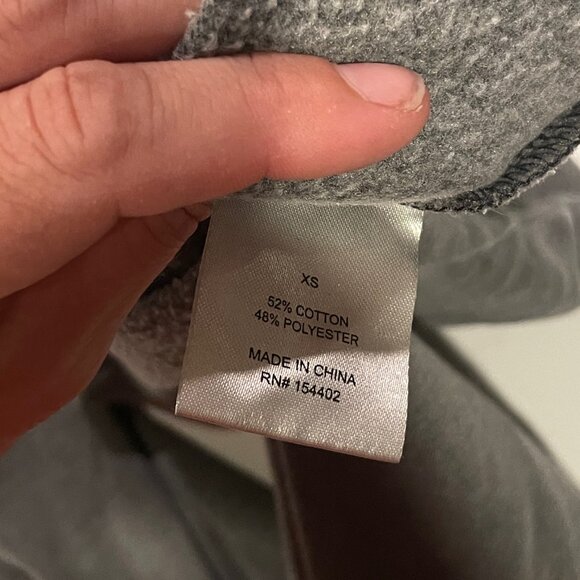 The Vinyl Icons Def Leppard T-Shirt XS Gray Distressed Washed Graphic Band Tee - Picture 8 of 9